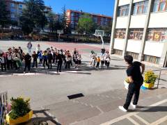 Evrensel Kolej
